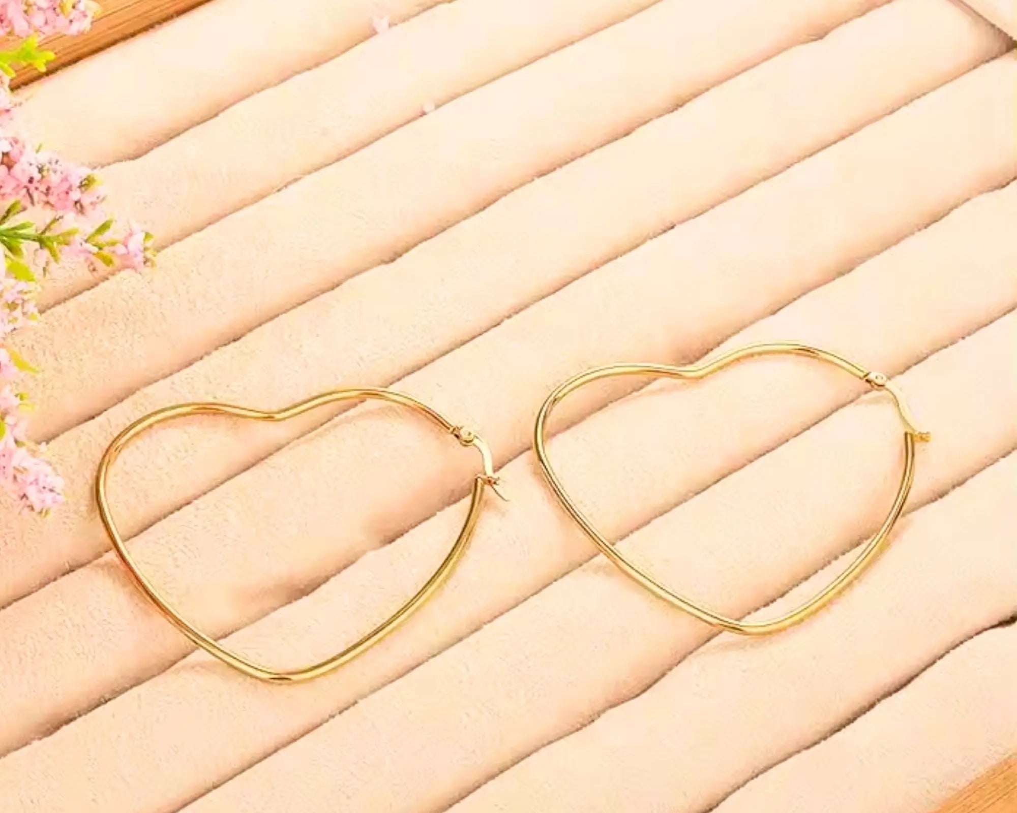 Salve Oversized Heart Shaped Hoop Earrings - Salve