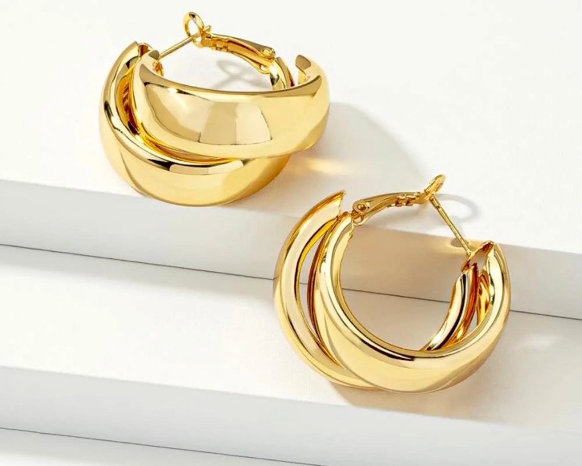 Salve ‘Chic’ Chunky Thick Tube Gold Hoop Earrings - Salve