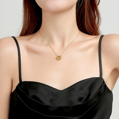 Salve 'Heart of Gold' Anti-Tarnish Pendant Necklace