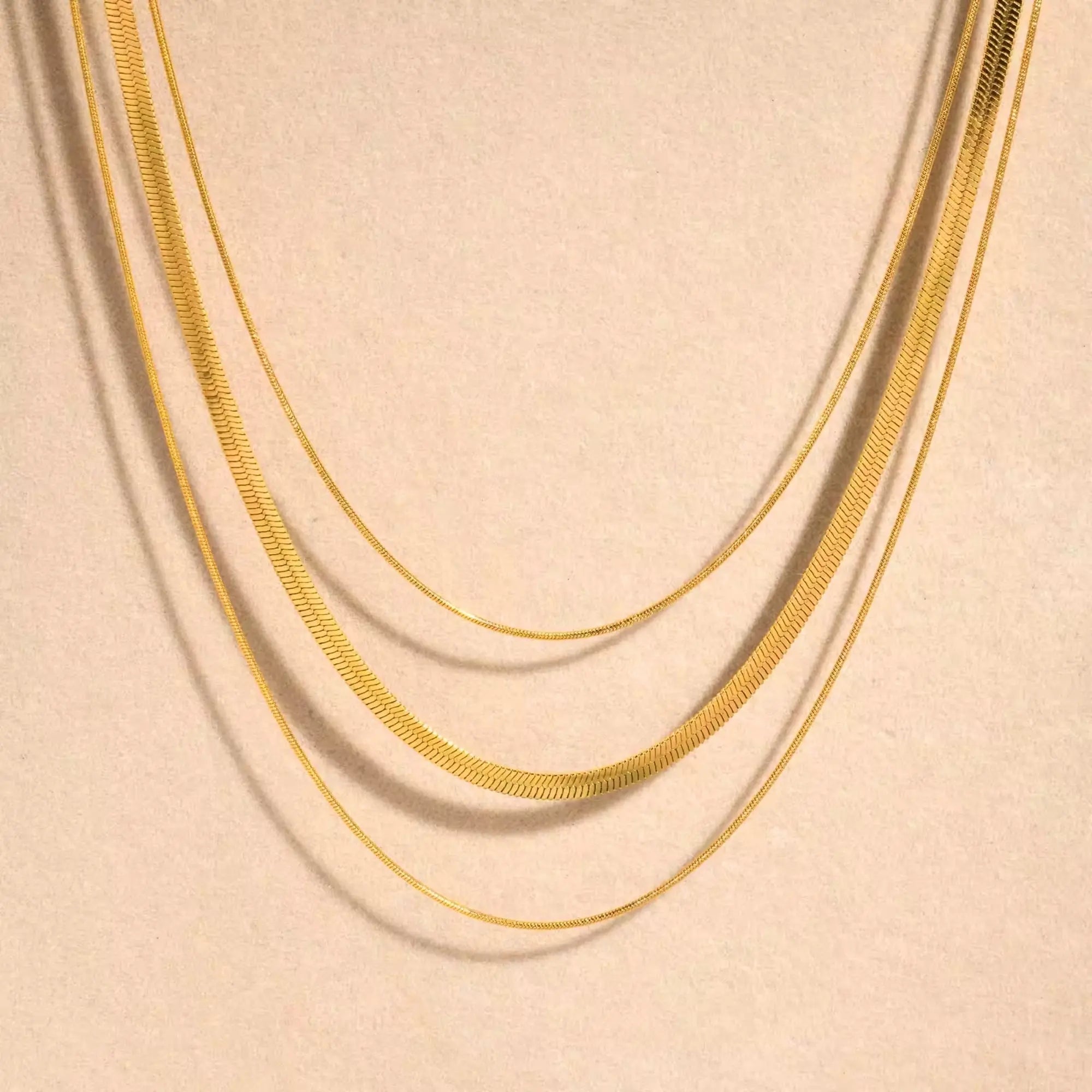 Triple Stack Chain Model Salve Triple Layered Pre-Stacked Chain Necklace - Salve