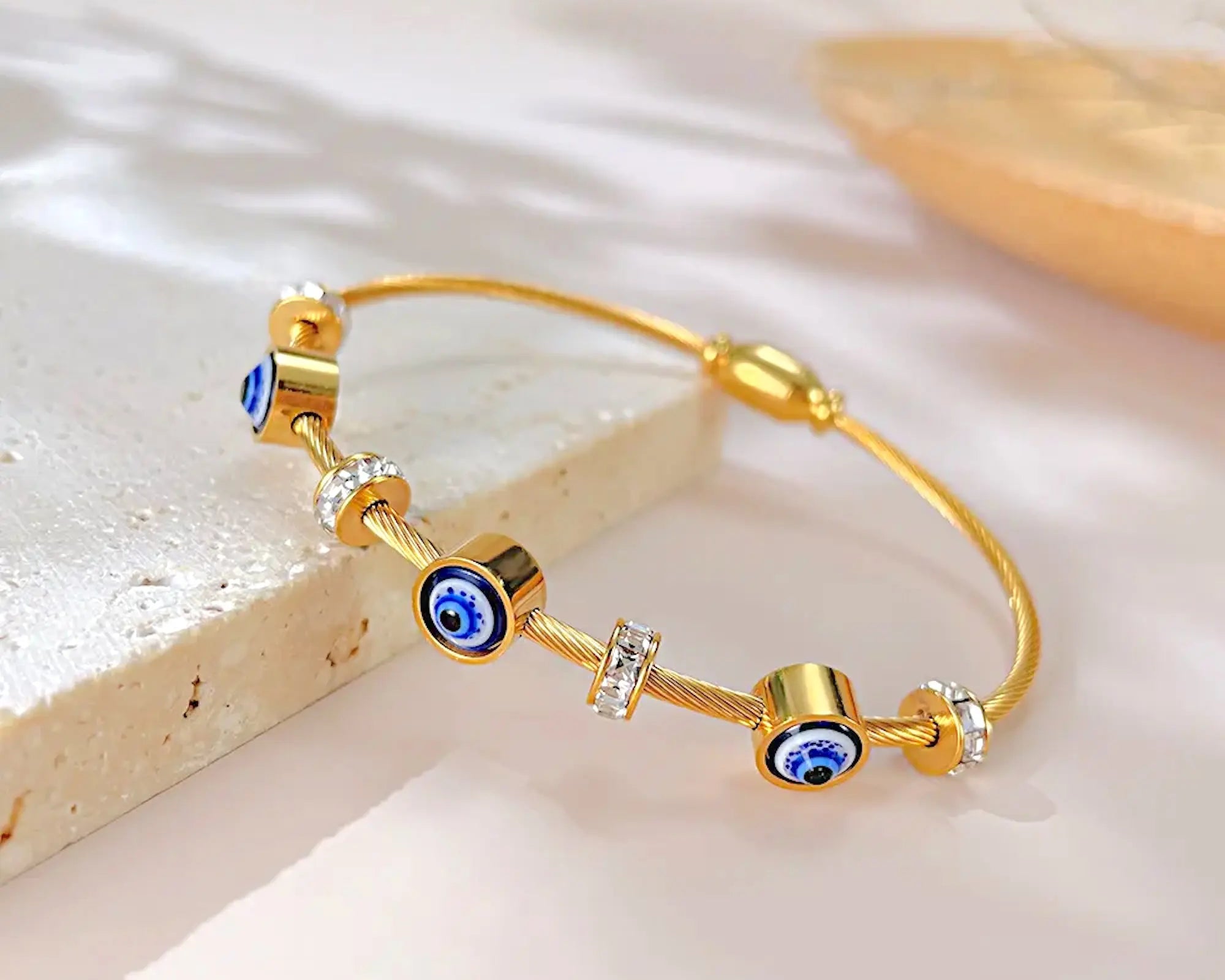 Salve Evil Eye Gold Magnetic Bracelet for Women - Salve