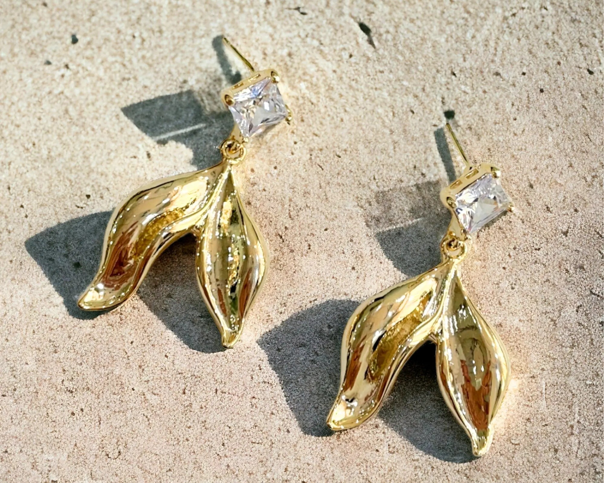 Salve 18K Gold Plated Solitaire Mermaid Danglers - Salve