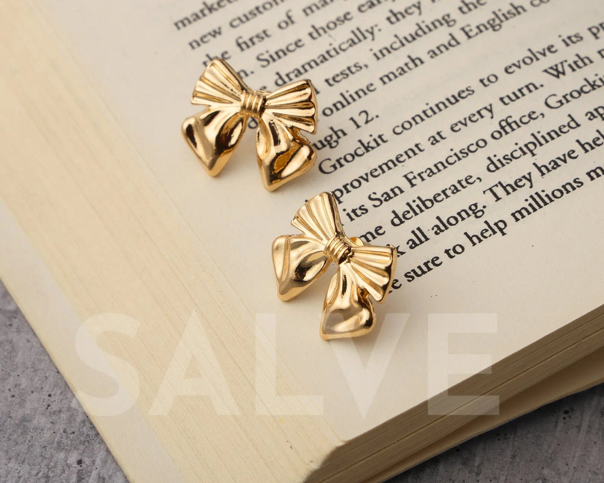 Salve Gold-Toned Ribbon Knot Bow Earrings - Salve