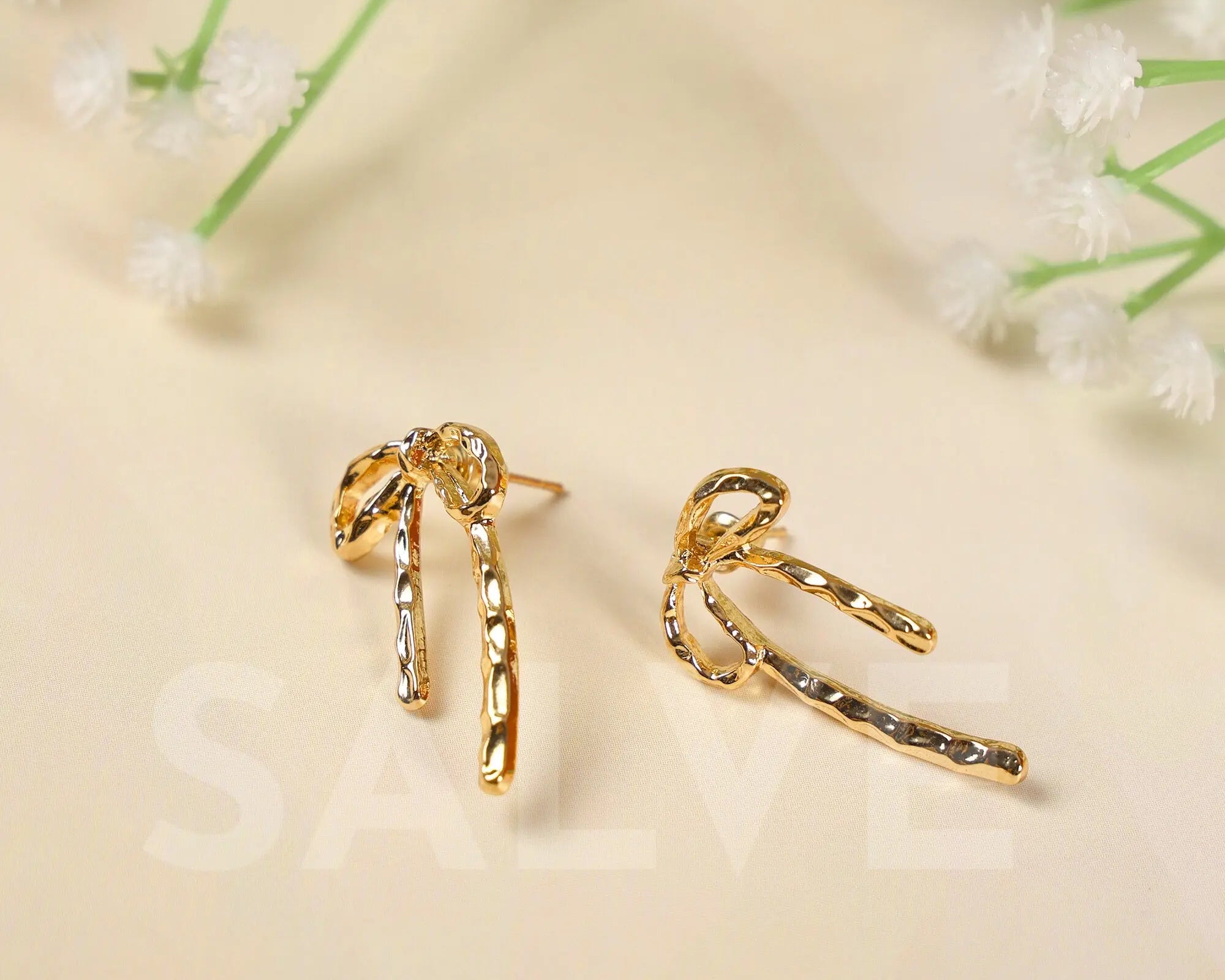 Salve Gold-Toned Bow Earrings - Salve