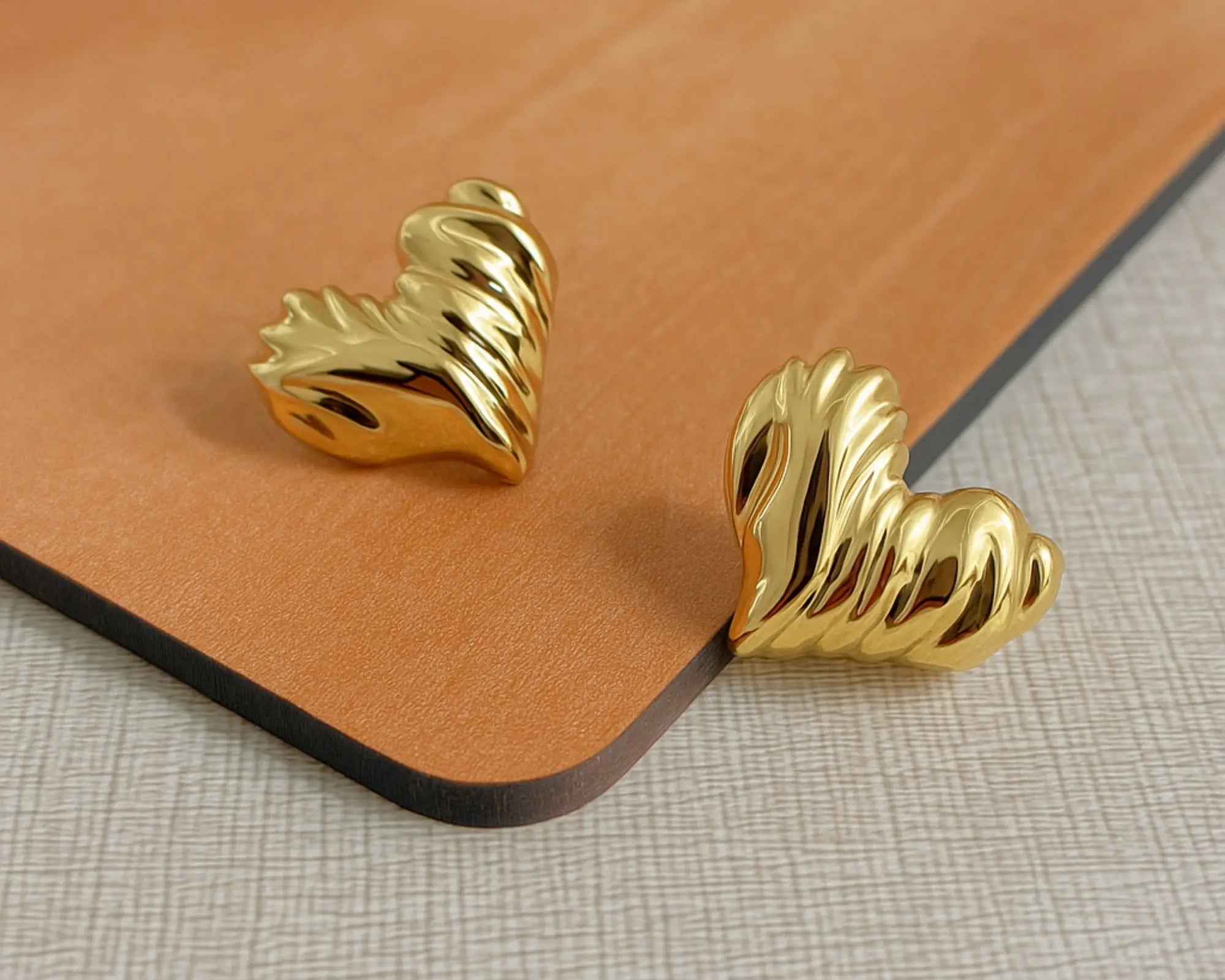 Salve Chunky Textured Heart Earrings - Salve