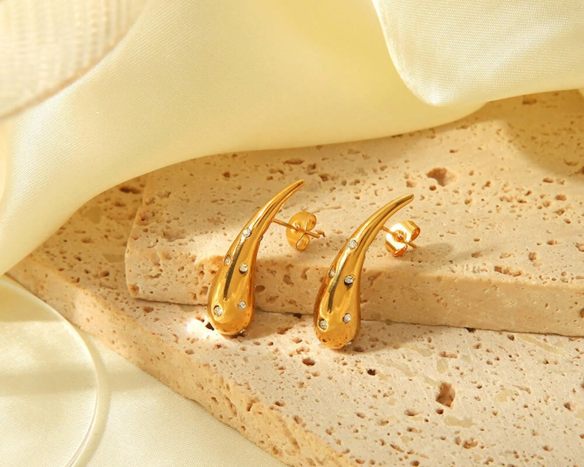 Salve CZ Teardrop Earrings for Women - Salve