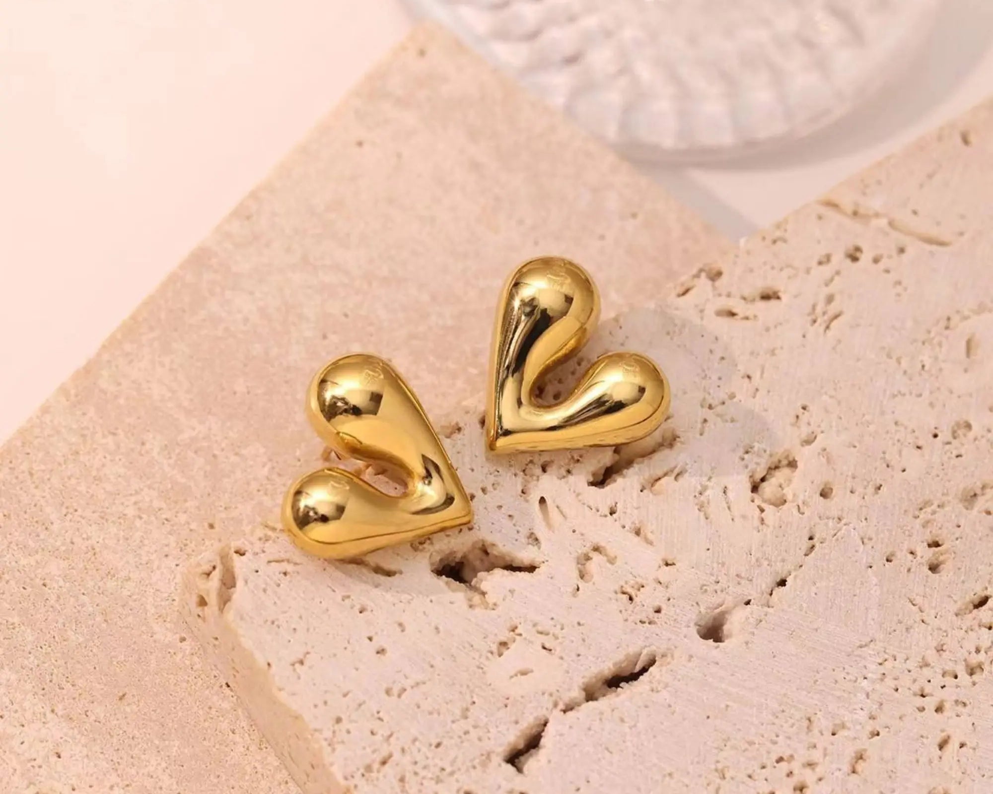 Salve Dainty Heart Earrings for Women - Salve