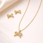 Bow-Mance Stud Earrings & Pendant Set SALVE