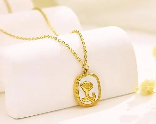 Salve Vintage Rose Pendant for Women - Salve