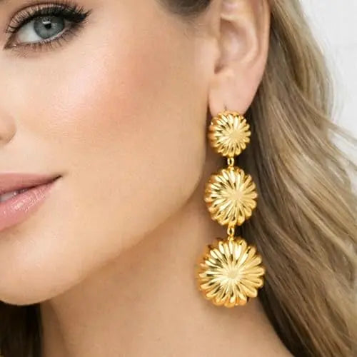 Salve Chic Coquette Floral Earrings for Women - Salve