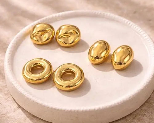 Salve Gold Chunky Earrings Set for Women - Salve