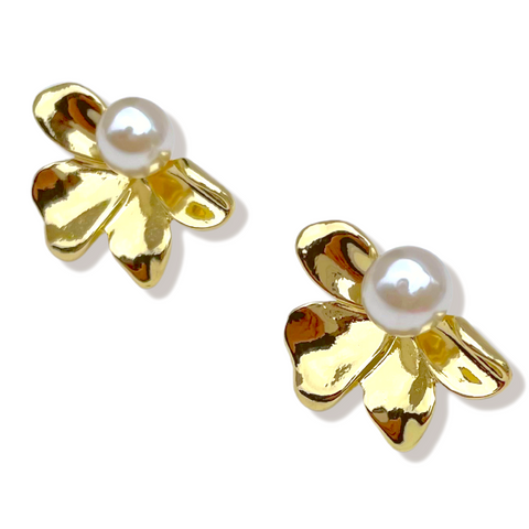 Salve ‘Pearly’ Pearl Flower Gold Contemporary Earrings | Dainty Chic Statement Studs for Women