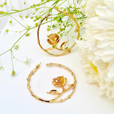 Salve ‘Rose’ Thorn Wreath Inscription Floral Gold Hoop Earrings | Floral Statement Hoops for Women
