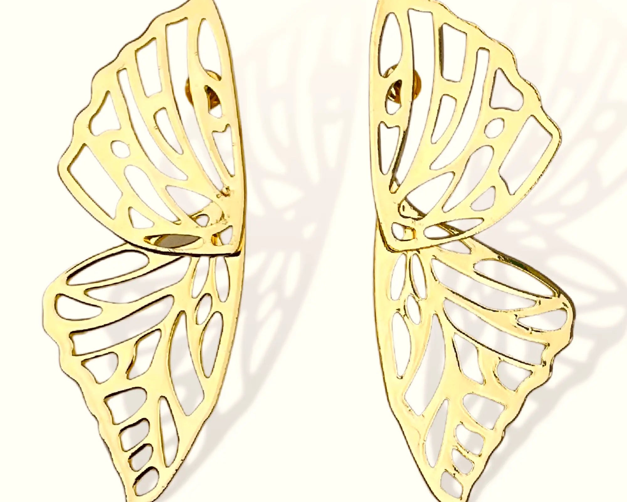 Salve ‘Angel Wings’ Butterfly Wings Dangle Gold Earrings - Salve