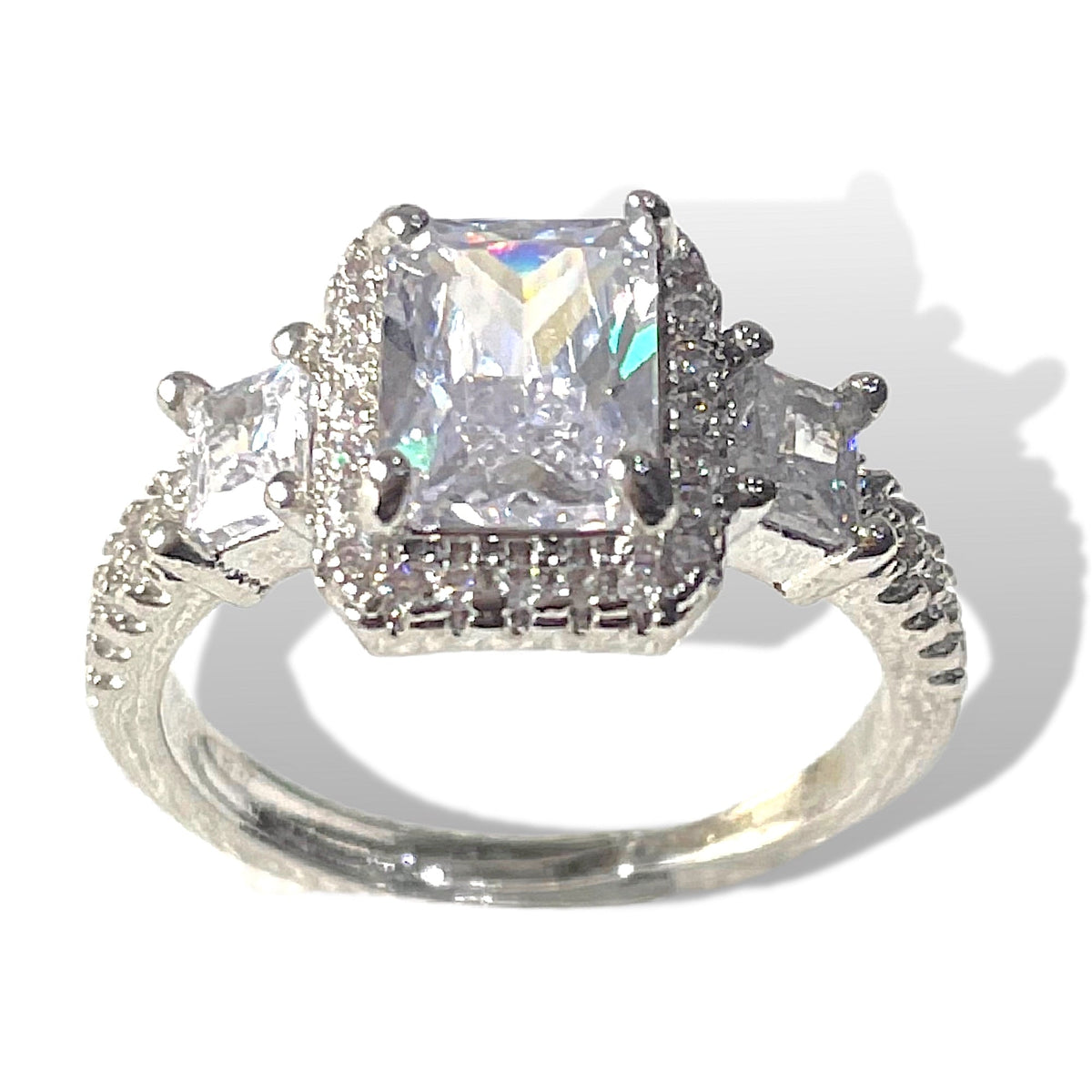 Salve ‘Radiant’ Cut Stainless Steel Halo Adjustable Ring