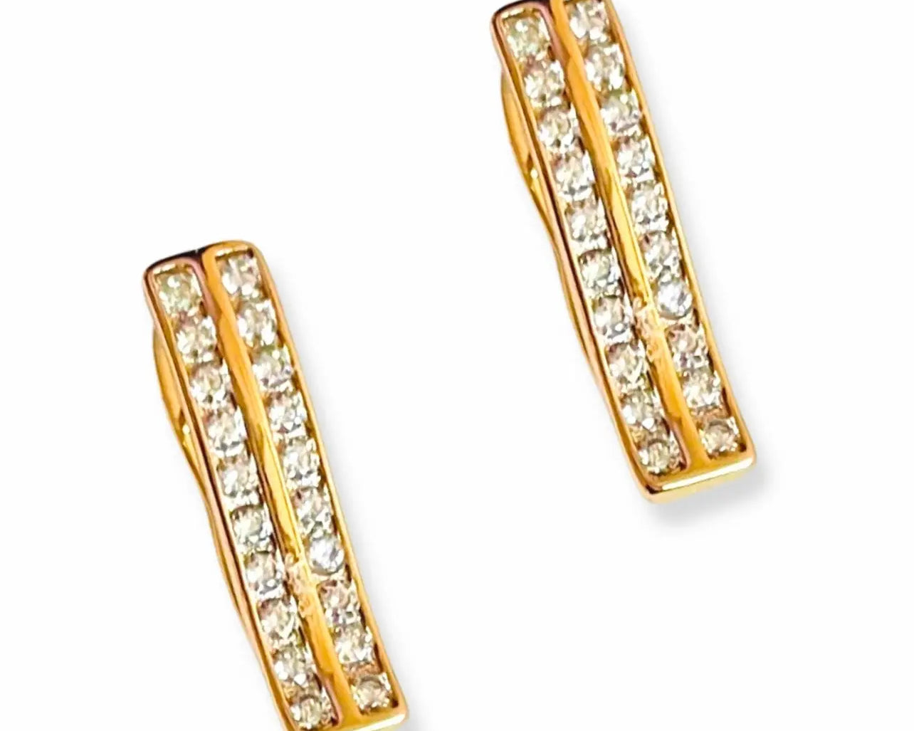 Salve ‘Curvy’ Anti-Tarnish Rectangular Earrings SALVE