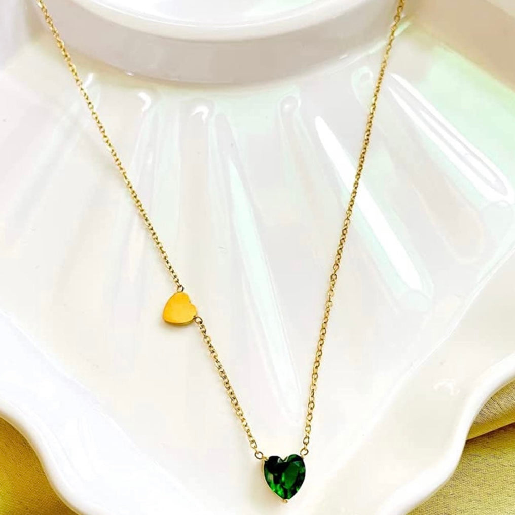 Hawaiian Jewelry Sea Glass Necklace, Wire Heart Necklace Emerald Neckl –  yinahawaii